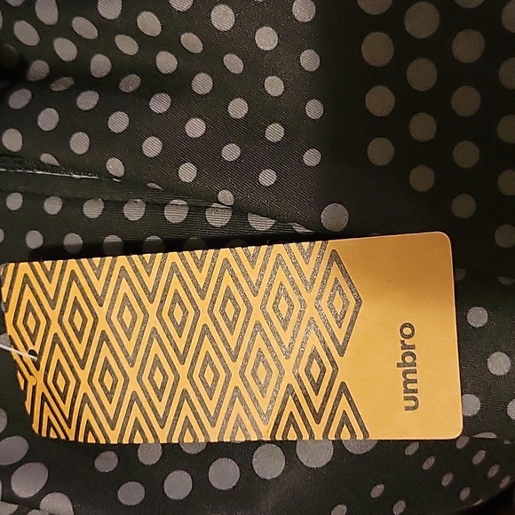 NWT: umbro Girls Zipper Hoodie - Picture 12 of 12